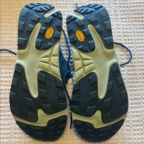 Topo Women’s Navy Athletic Sneakers - Picture 5 of 6